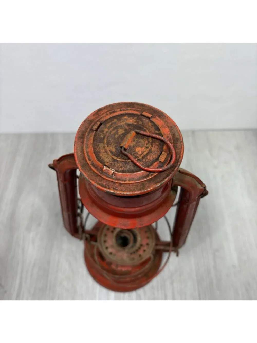 Vintage Red Winged Wheel Lantern No. 500 Made in Japan Kerosene Oil Lamp